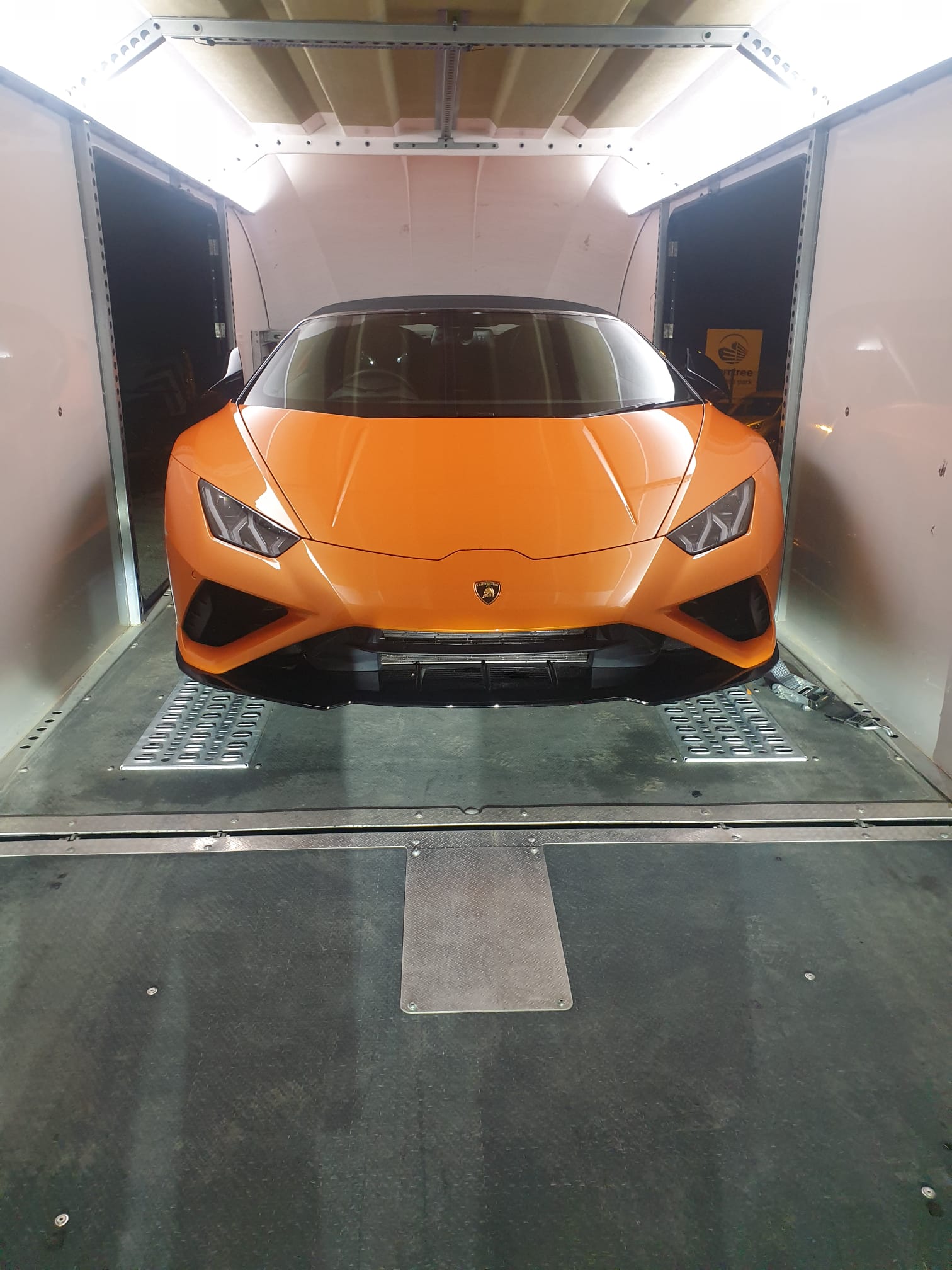 whatsapp image 2025 10 26 at 04.08.17 be206725